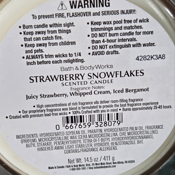 Strawberry Snowflakes Bath & Body Candle - Picture 5 of 9
